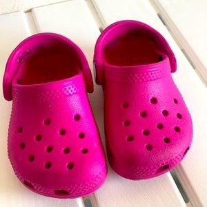 Crocs for Baby/Toddler Hot Pink size 4